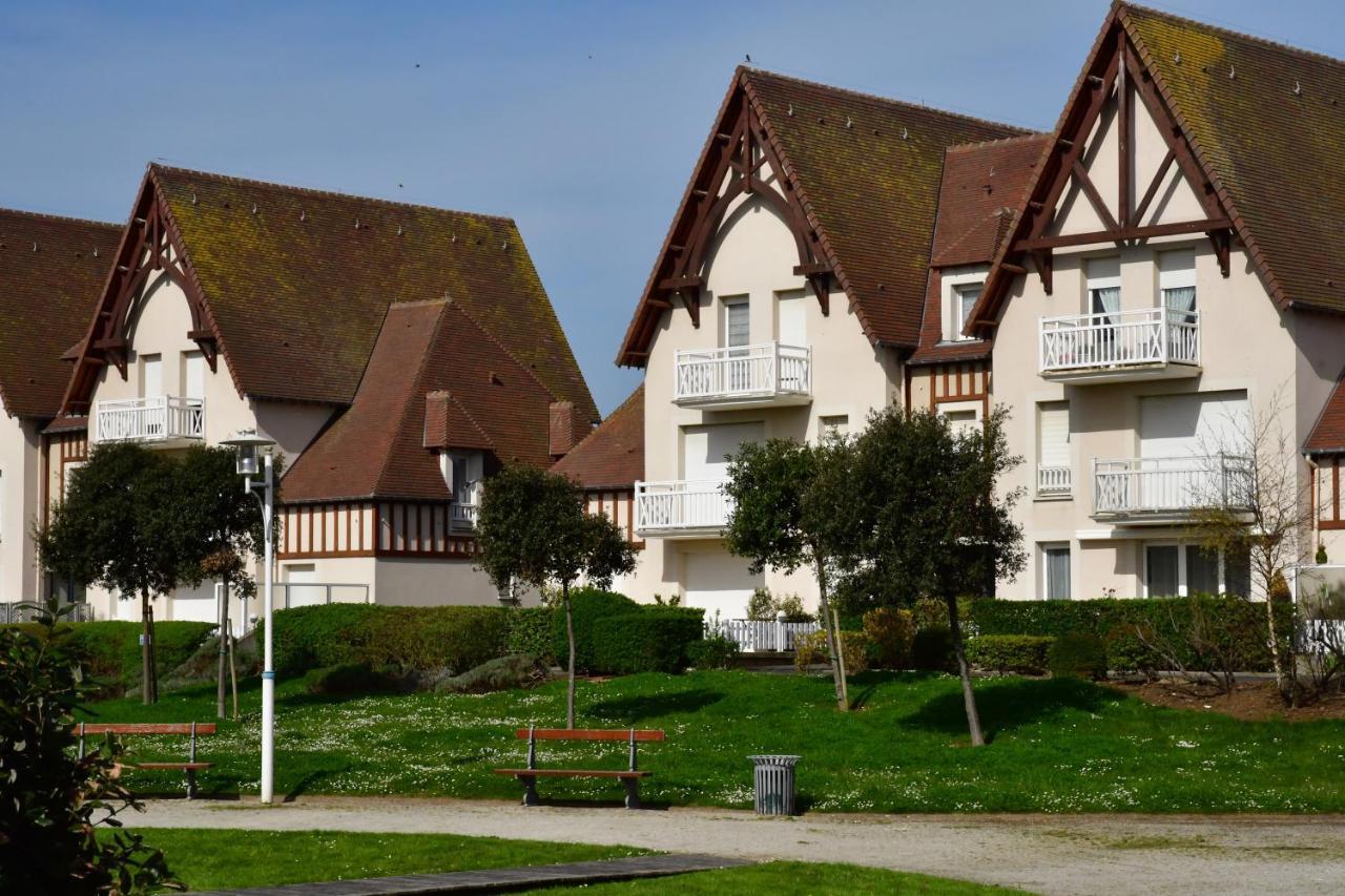 Appartement, Duplex A 500M De La Mer Avec Balcon Courseulles-sur-Mer Exterior foto